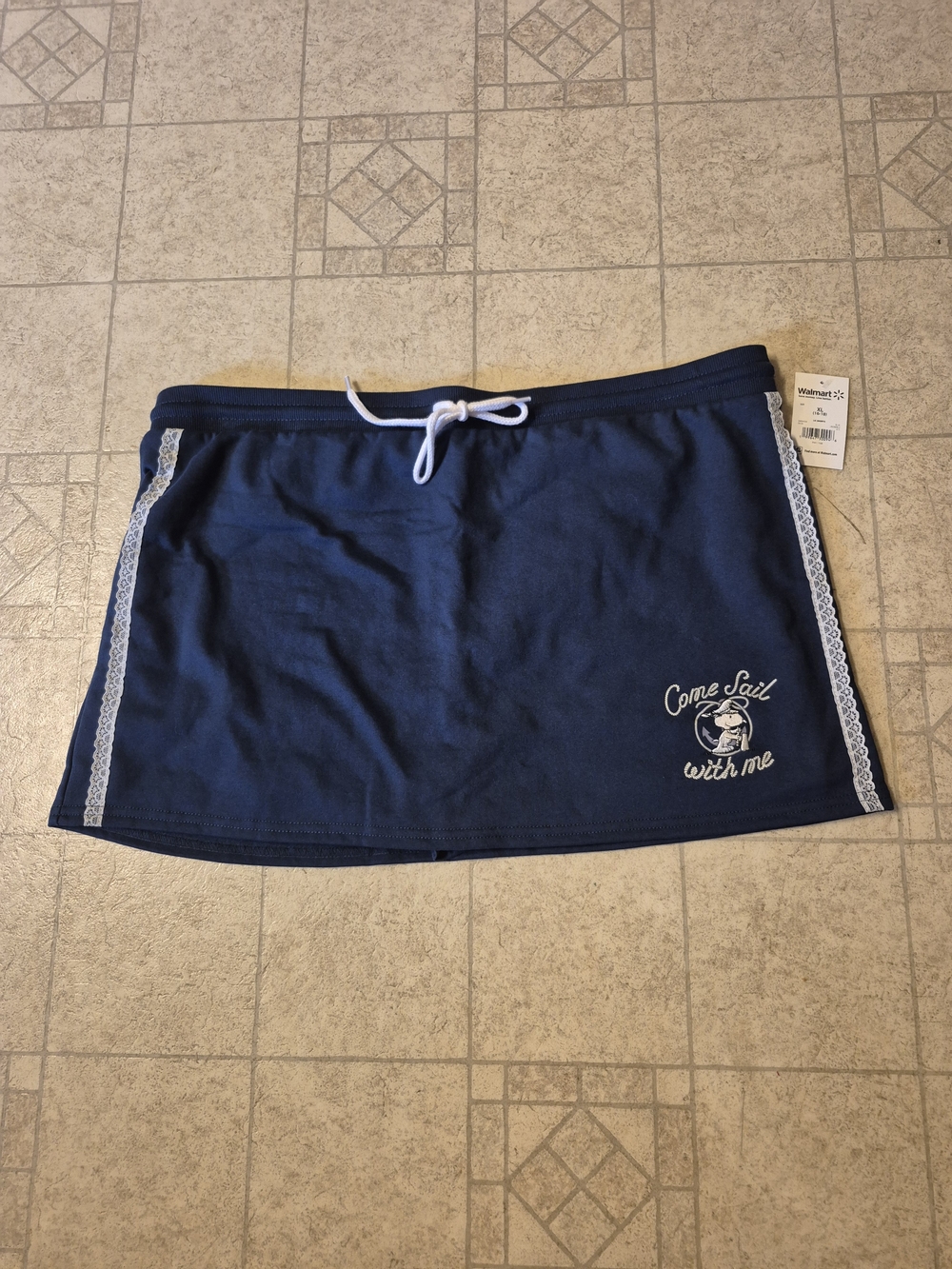 Peanuts Snoopy Come Sail With Me Skort XL
